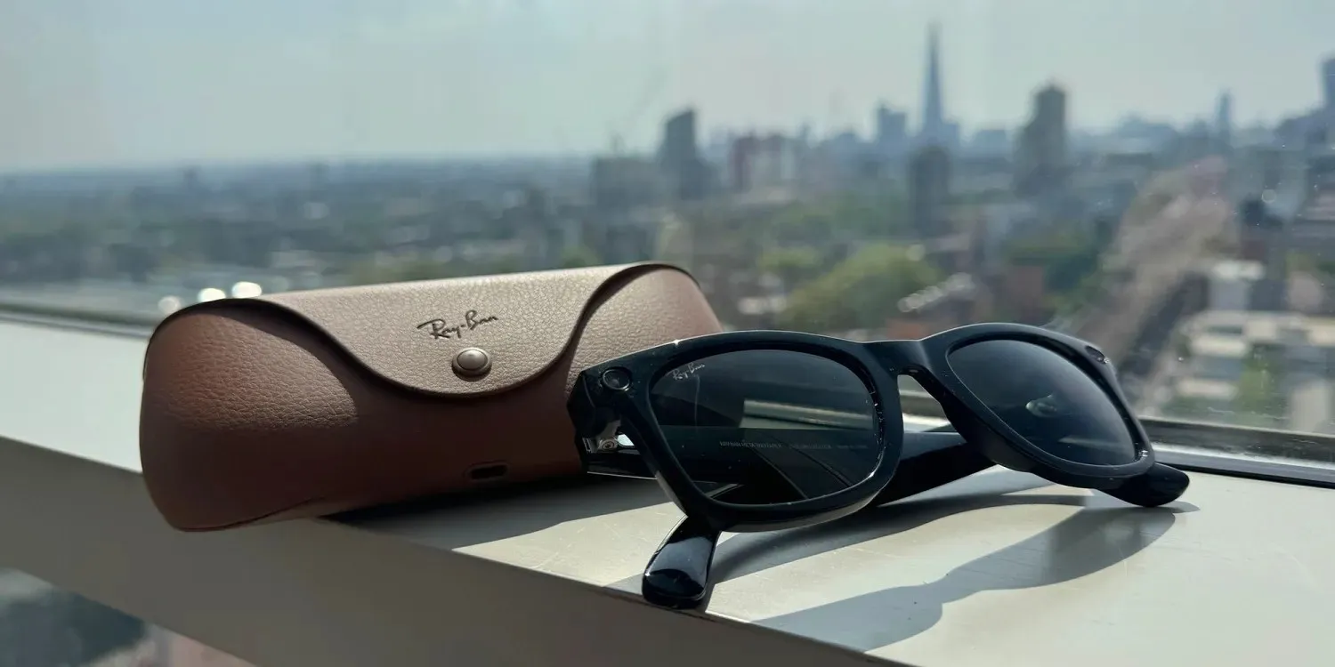 Meta Ray-Ban Smart Glasses to Get Display Upgrade in 2025