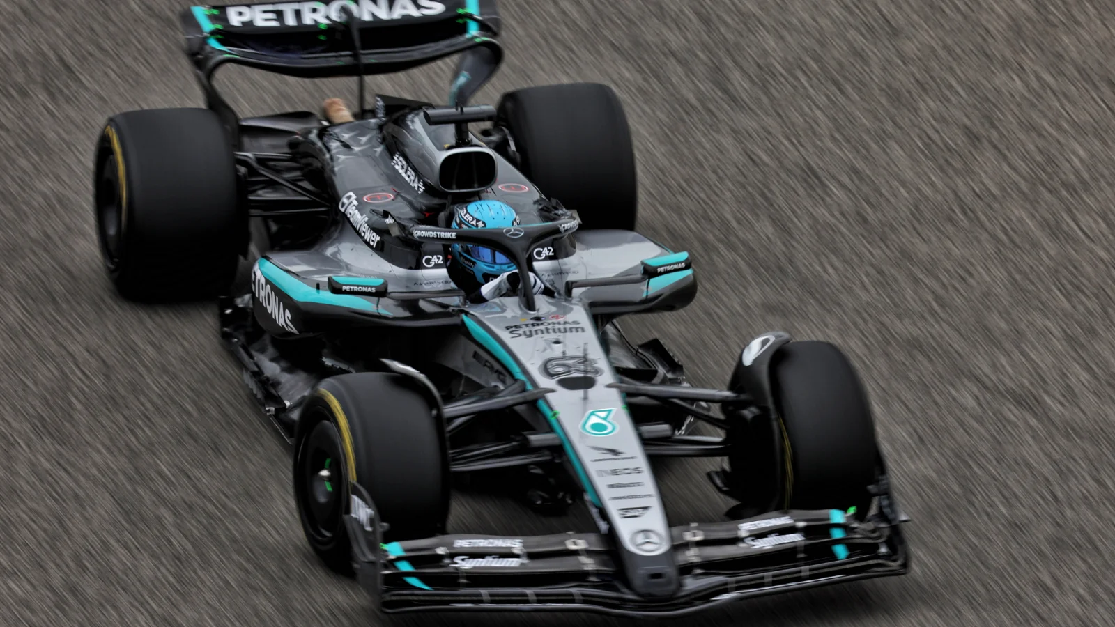 Mercedes Unveils F1’s First Sustainable Carbon Fiber Innovation for 2025