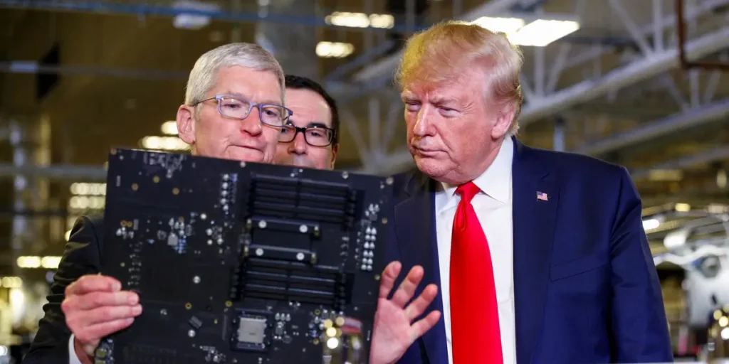 Tim Cook